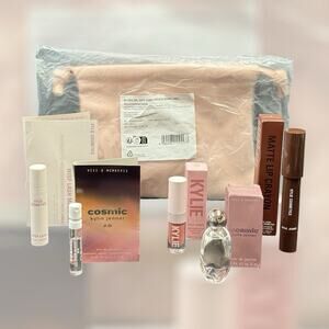 Kylie Jenner Makeup & Fragrance Gift Set with Pouch – Limited Edition